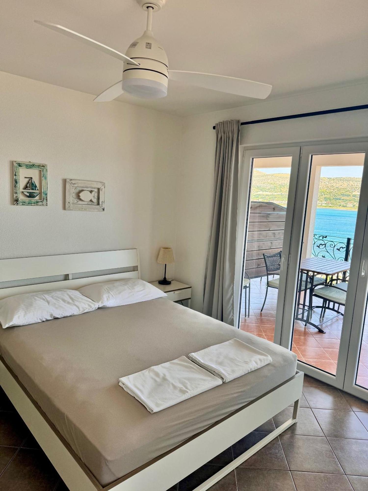 Apartment Nanito Trogir Luaran gambar