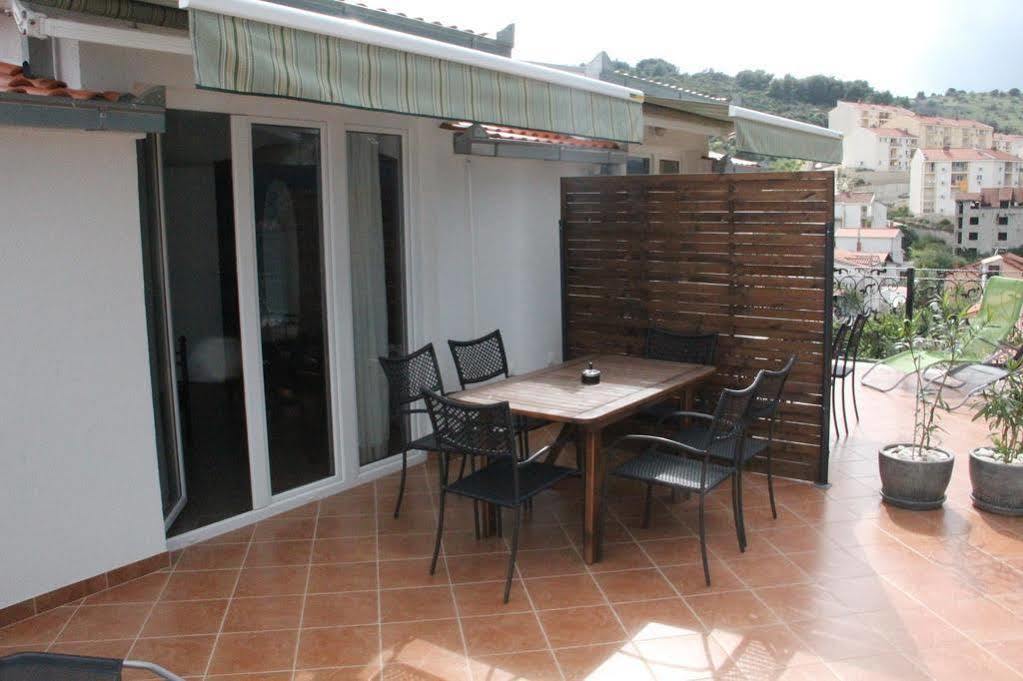 Apartment Nanito Trogir Luaran gambar